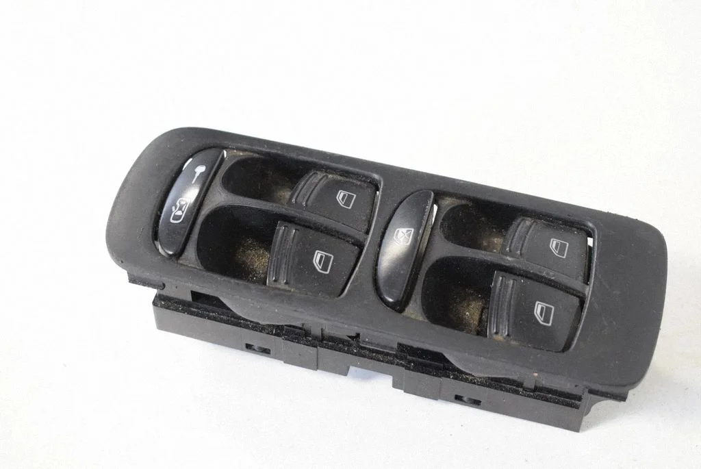 Electric window control switch – Porsche Cayenne (9PA) (2002-2010)
