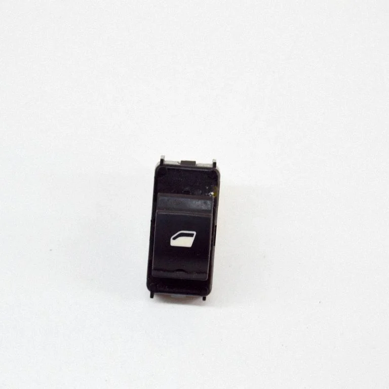 Electric window control switch – Peugeot 2008 II (2019-)