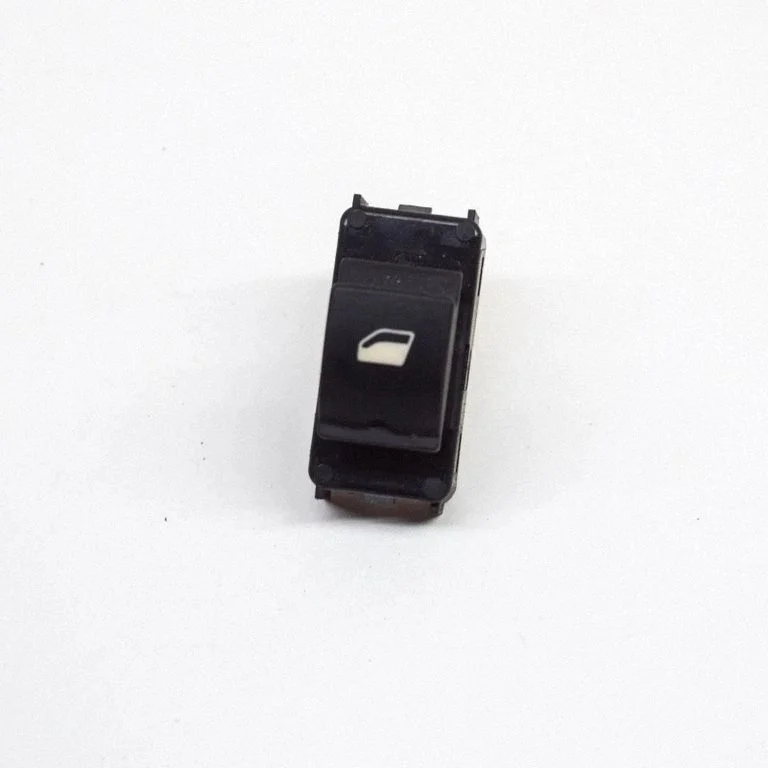 Electric window control switch – Opel Mokka X (2019-)