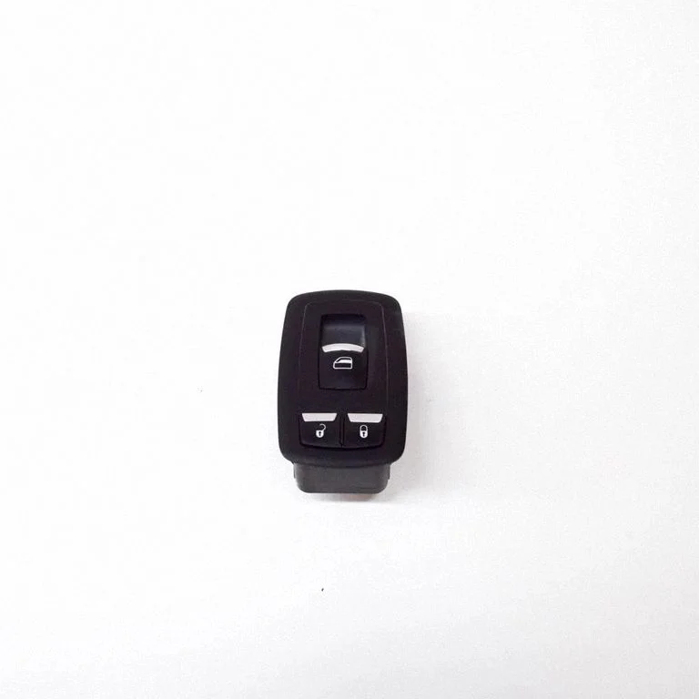 Elektrisko logu slēdzis 5PG15DX9AA