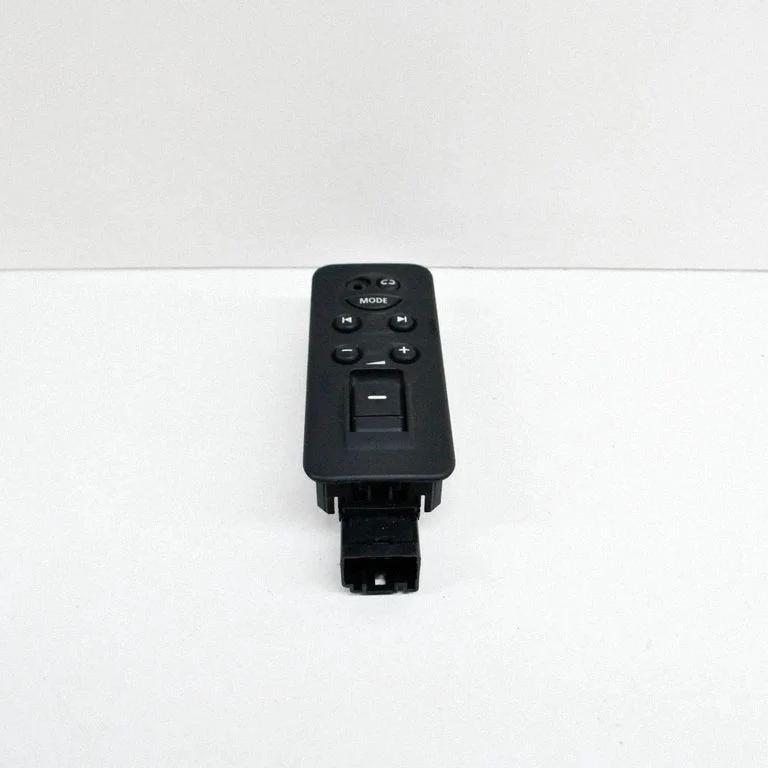 Elektrisko logu slēdzis YUD501080PVJ