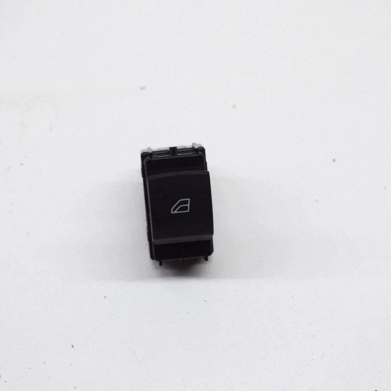 Elektrisko logu slēdzis 31456060