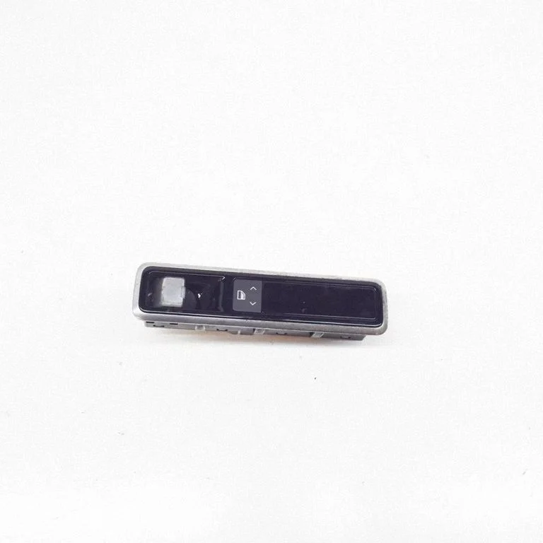 Electric window control switch JPLA14594AD