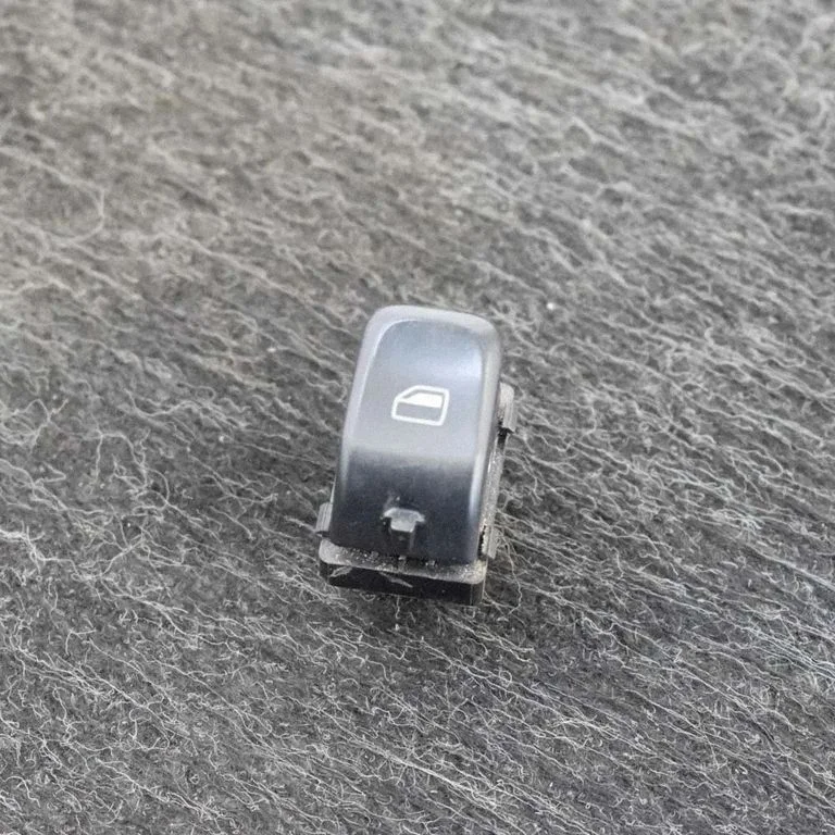 Elektrisko logu slēdzis 8K0959855A
