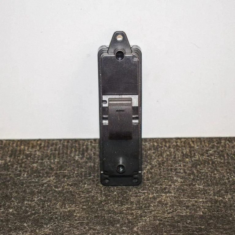 Electric window control switch – Mazda 6 (2008-2013)