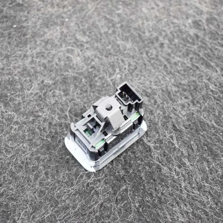 Elektrisko logu slēdzis A2049058102