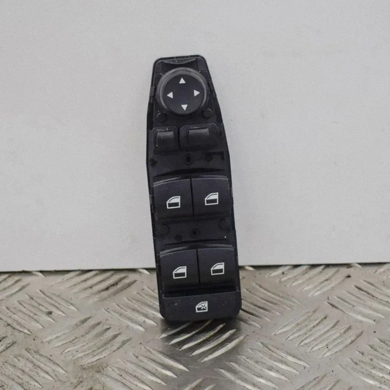Elektrisko logu slēdzis 9297349