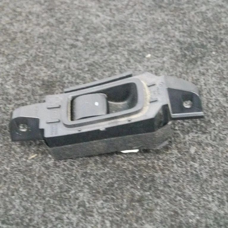Elektrisko logu slēdzis – Subaru Legacy (2007-2009)