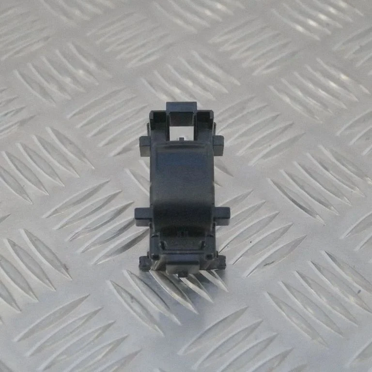 Przełącznik szyb elektrycznych 8292N121928299