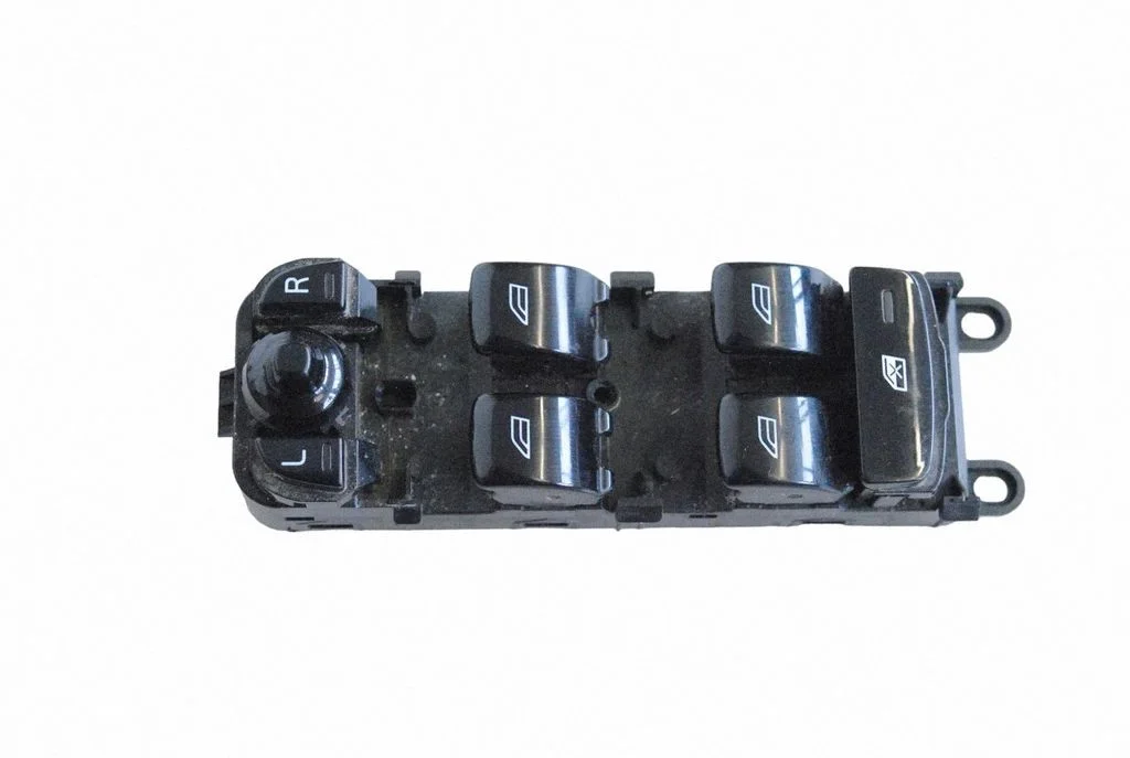 Electric window control switch 31433926