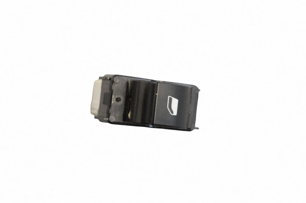 Elektrisko logu slēdzis 13483539