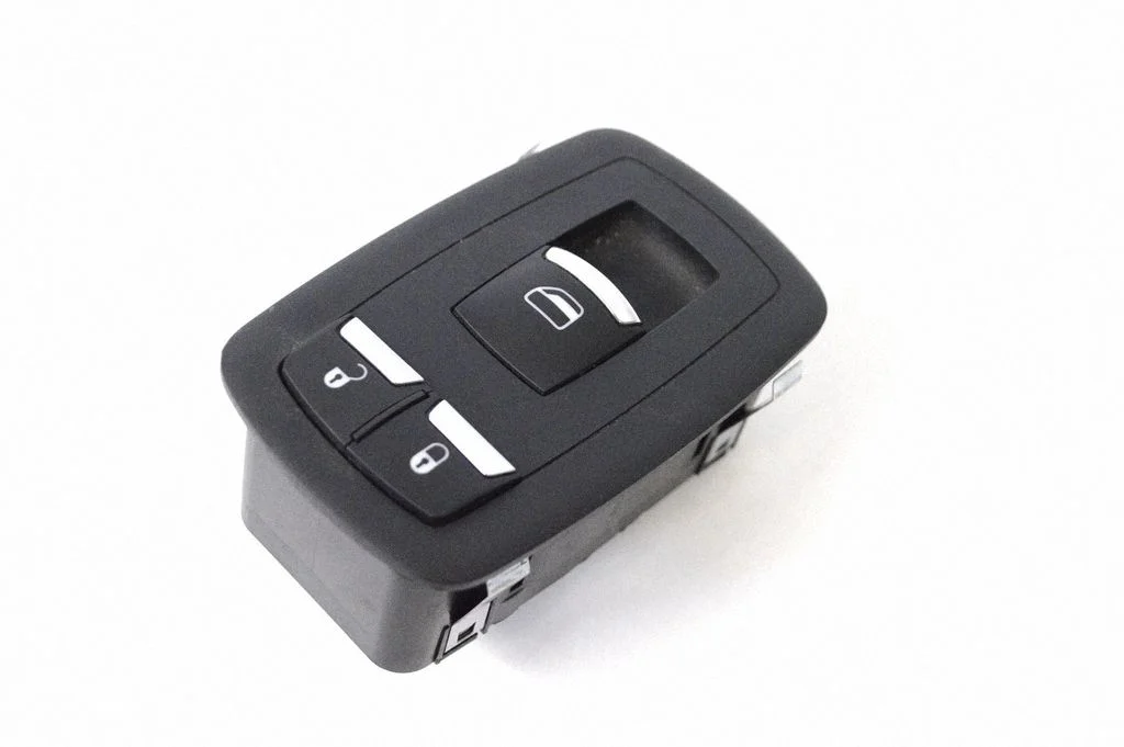 Electric window control switch 670025405