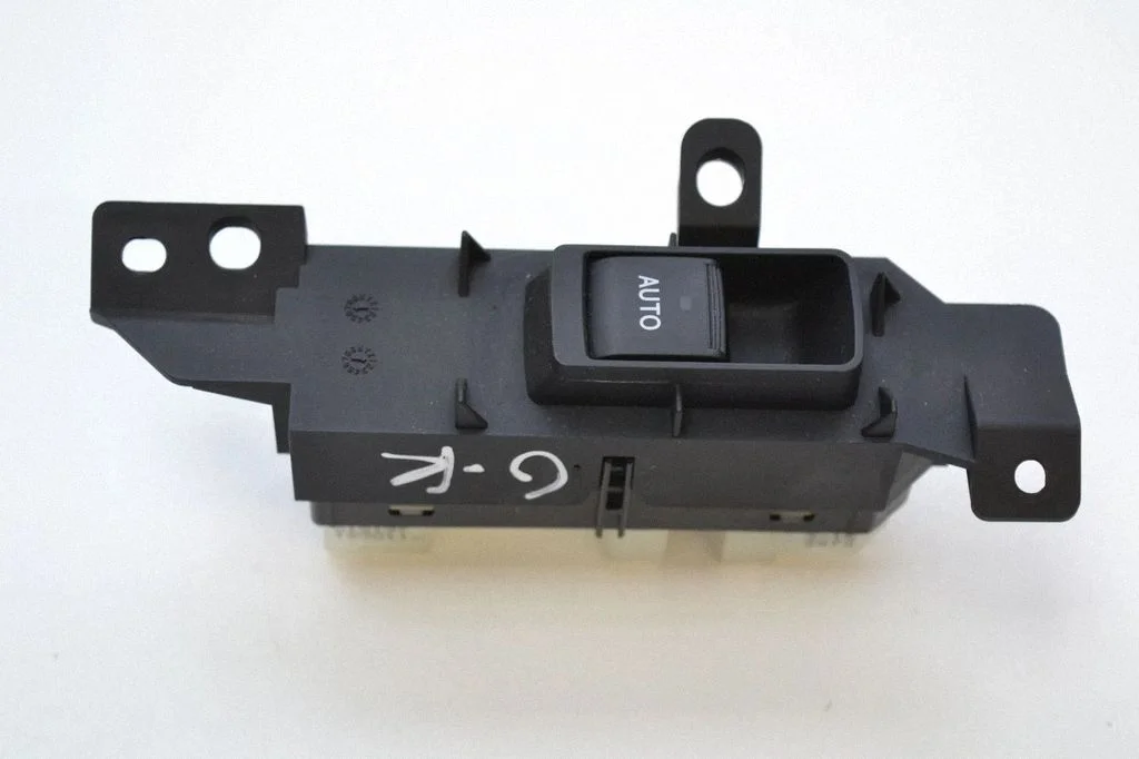 Elektrisko logu slēdzis – Lexus GS 300 350 430 450H (2005-2012)