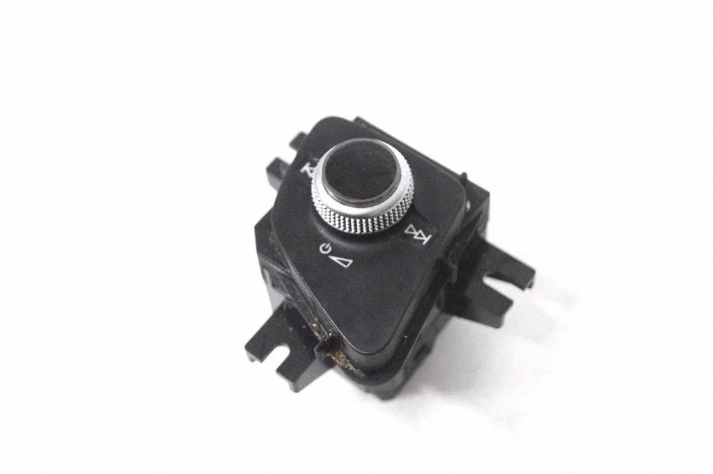 Sound control switch 4M2919616B