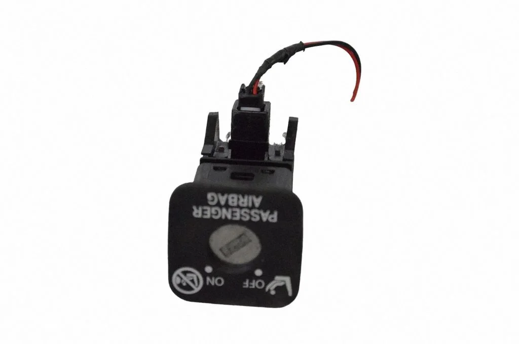 Passenger airbag on/off switch 1672073