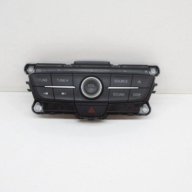 Skaļuma regulēšanas slēdzis – Ford Focus (2010-2017)