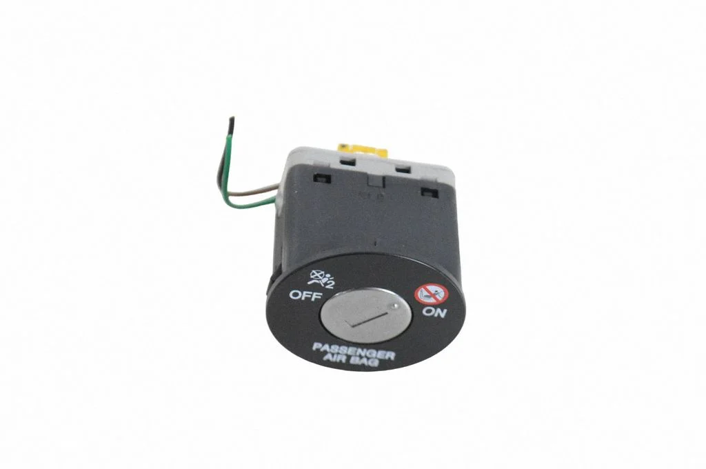 Passenger airbag on/off switch