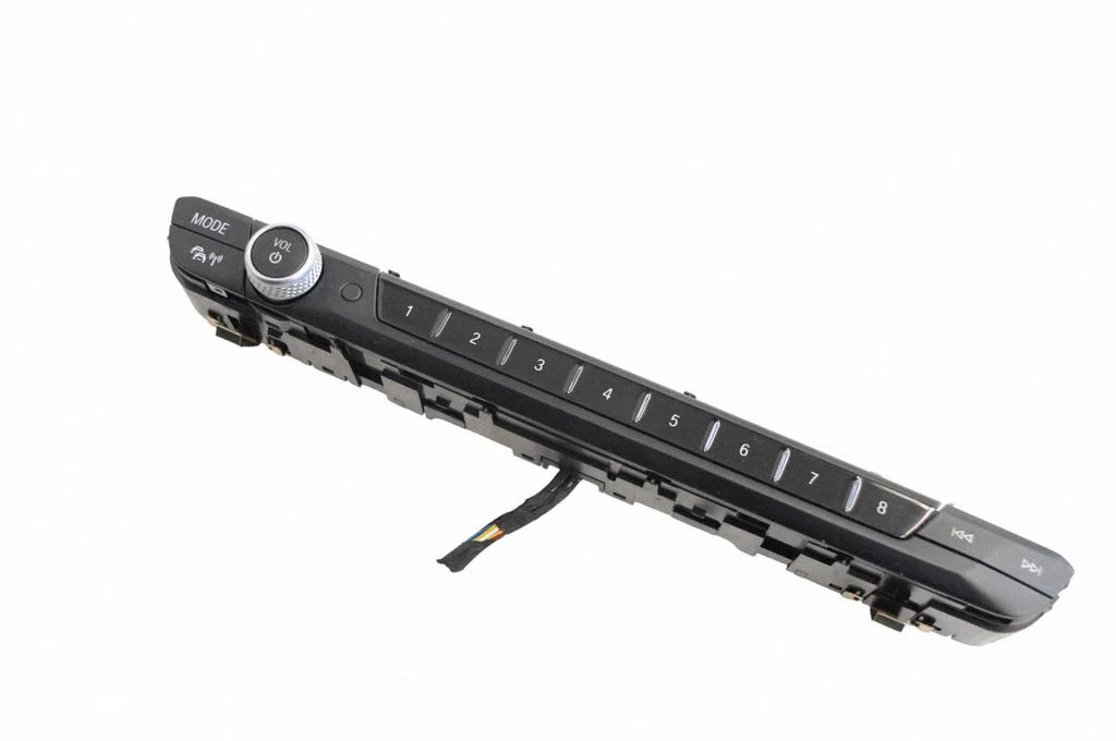 Helitugevuse lüliti – BMW 2-seeria F44 (2019-2024)