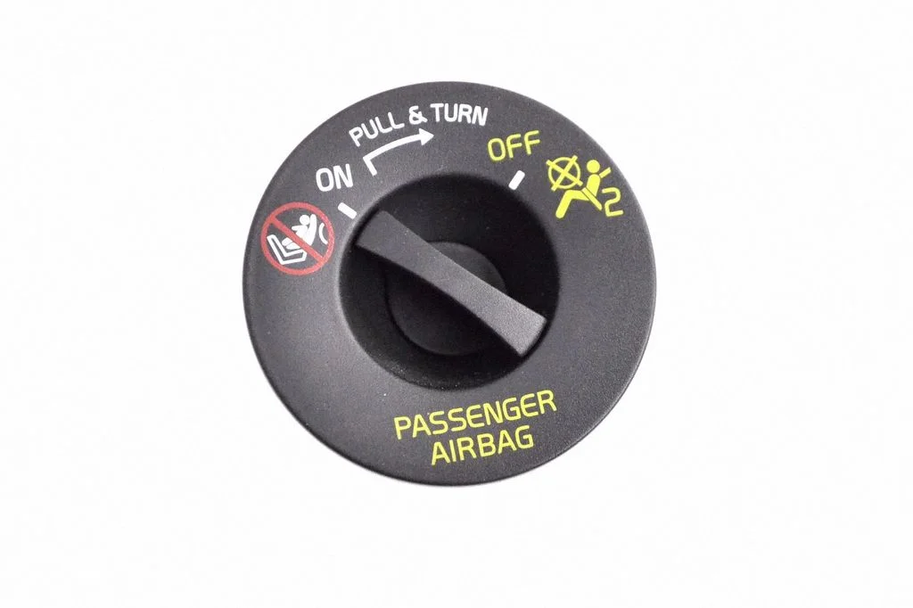 Passenger airbag on/off switch