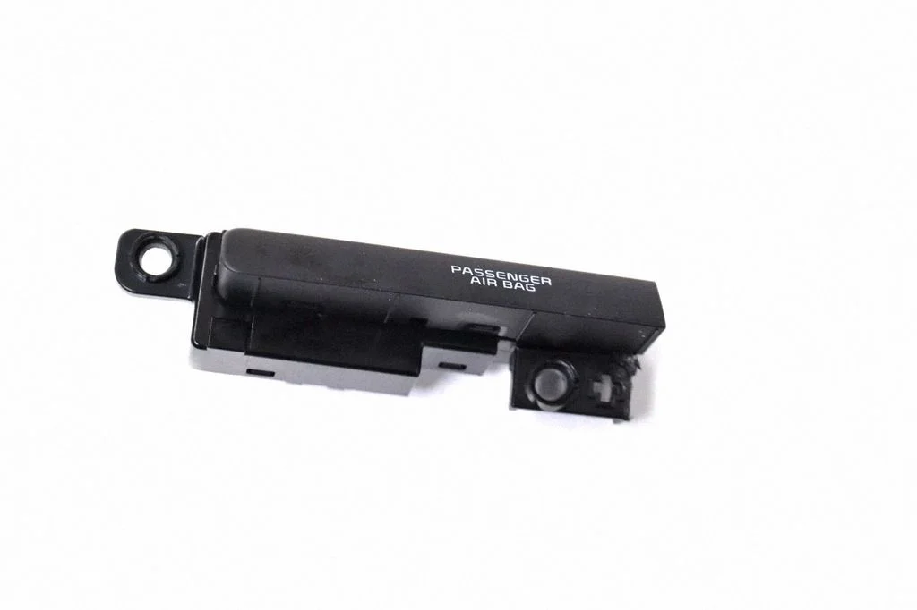 Passenger airbag on/off switch – KIA Sportage (2016-2021)