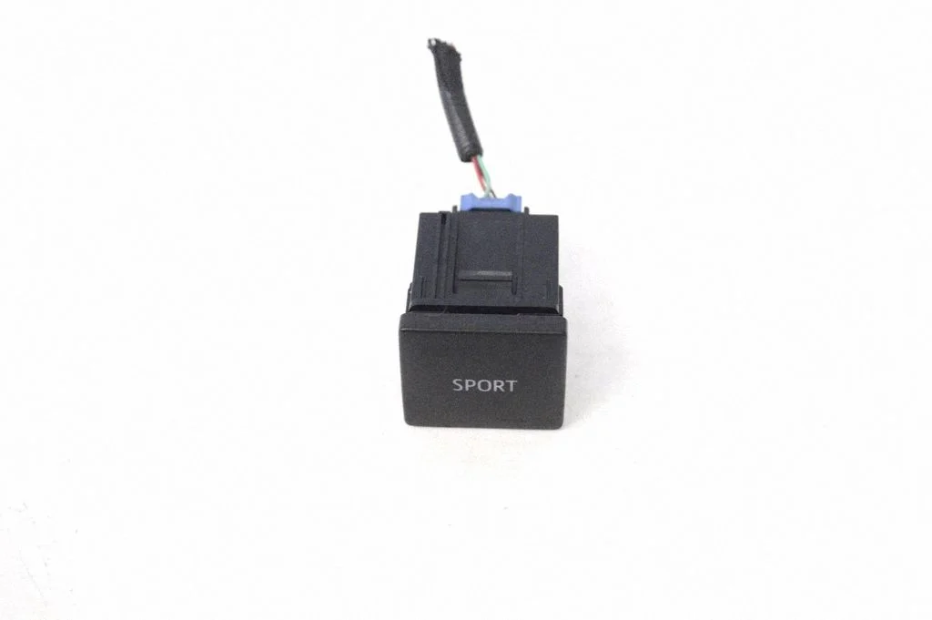 Citi slēdži/rokturi/pārslēdži 9203U42