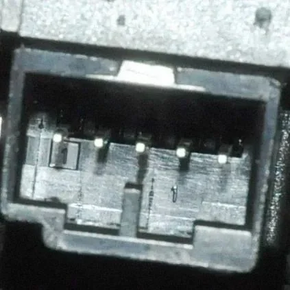 Citi slēdži/rokturi/pārslēdži BJ3214017BB