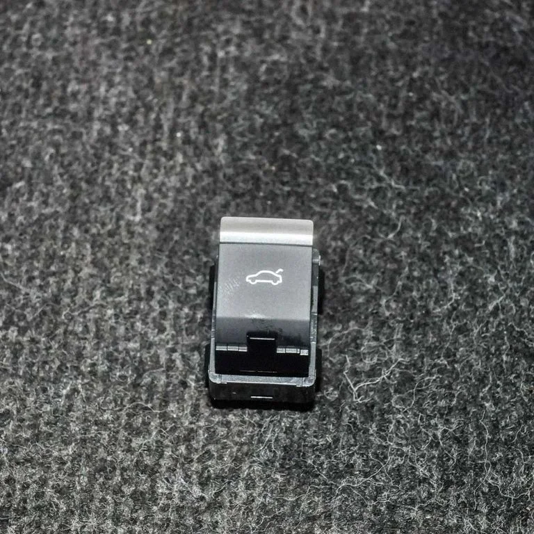 Muud lülitid / nupud / hoovad – Audi A4 Allroad B8 (2008-2016)