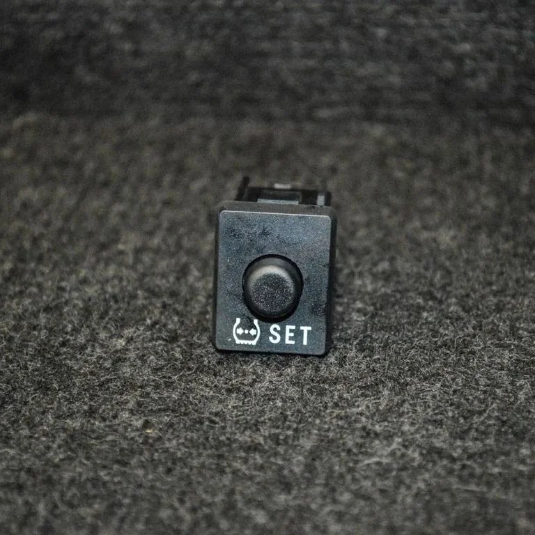 Other switches/knobs/shifts – Peugeot 108 (2014-)