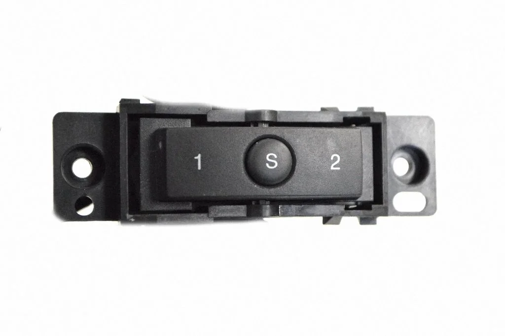 Citi slēdži/rokturi/pārslēdži – Jeep Cherokee KK (2008-2013)