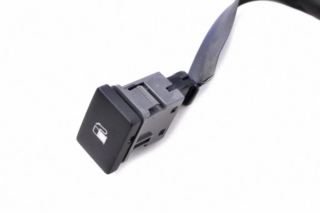 Citi slēdži/rokturi/pārslēdži RH9961H85