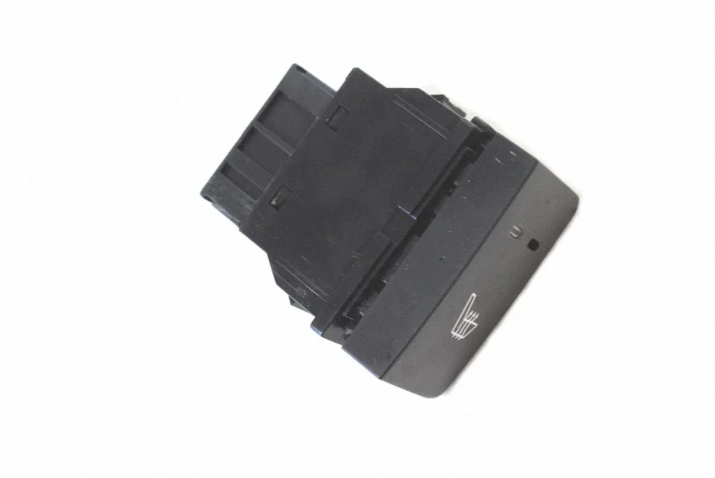 Other switches/knobs/shifts