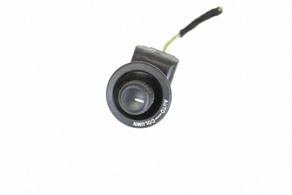 Citi slēdži/rokturi/pārslēdži 2R836465AC
