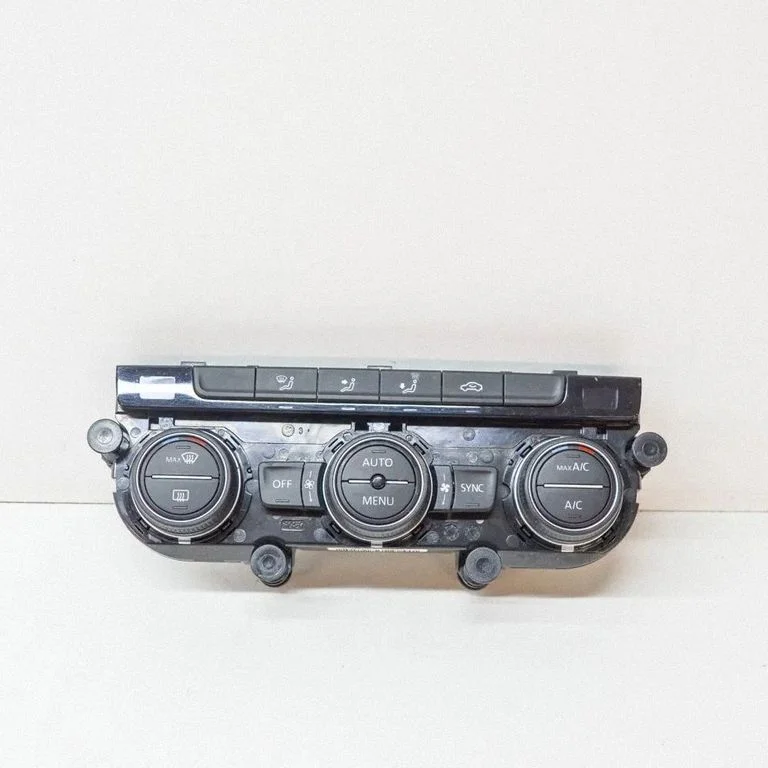 Interior fan control switch – Volkswagen e-Golf (2014-)