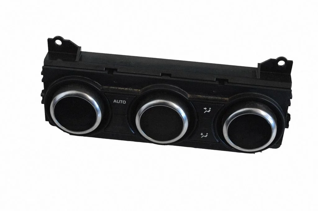 Salongiventilaatori reguleerimise lüliti – Land Rover Discovery Sport (2014-)