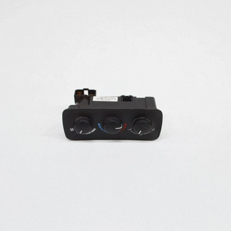Salona ventilatora regulēšanas slēdzis 55116949AC