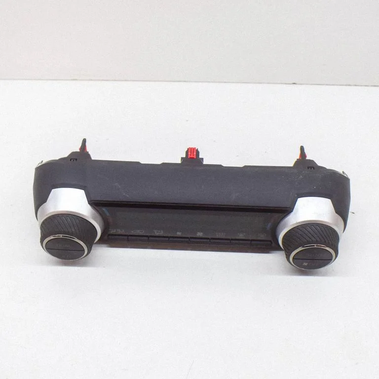 Salona ventilatora regulēšanas slēdzis 6104U9N