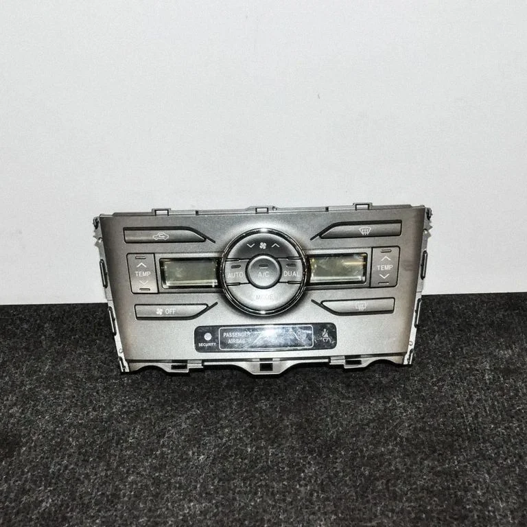 Salona ventilatora regulēšanas slēdzis – Toyota Auris 150 (2006-2012)