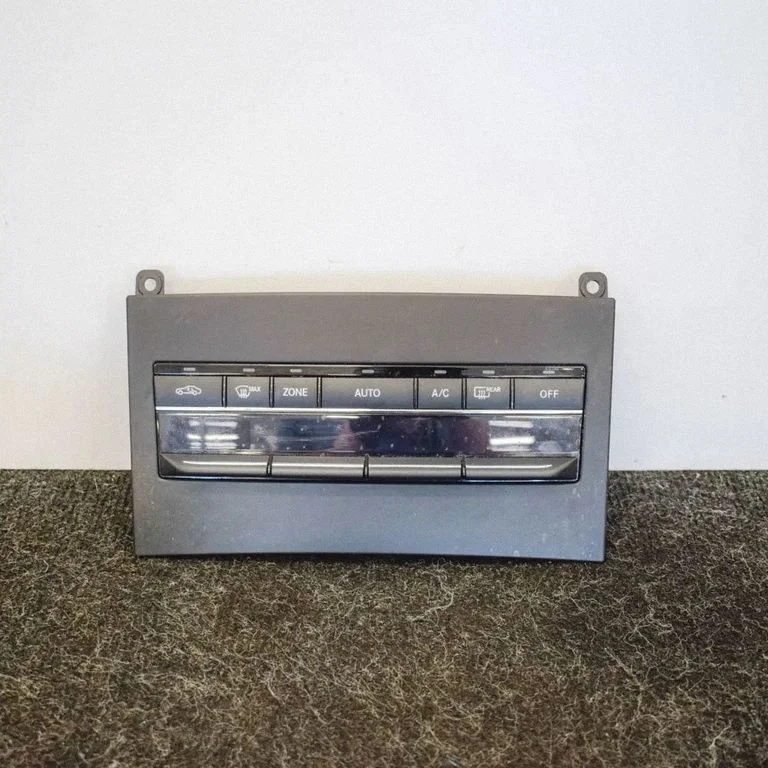 Interior fan control switch