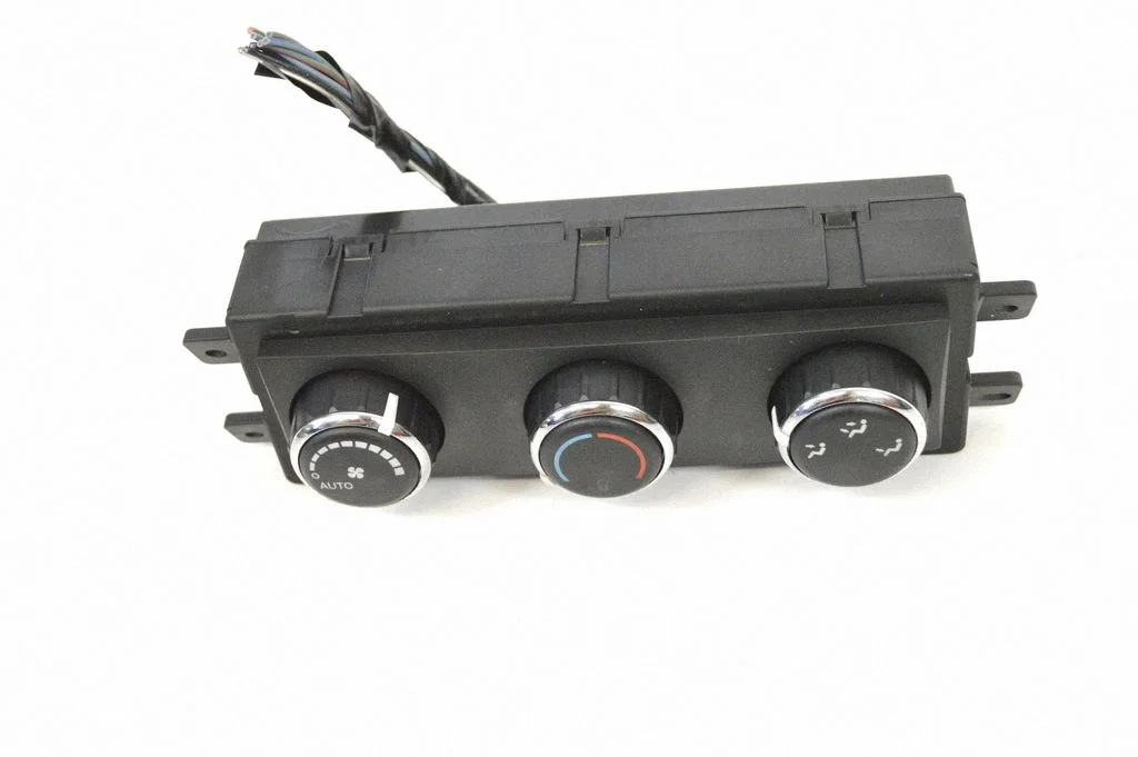 Interior fan control switch – Chrysler Voyager (2008-2016)