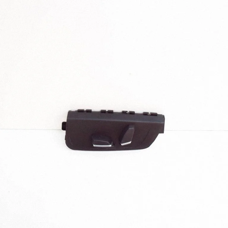 Seat control switch 28358512