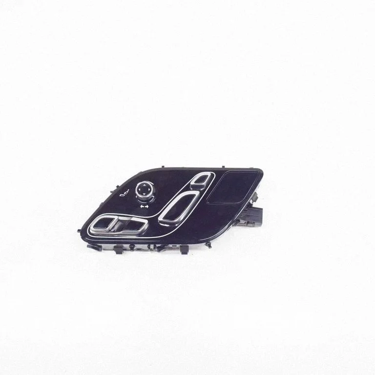Seat control switch – right