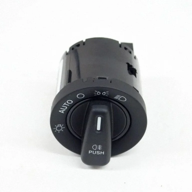 Gaismu slēdzis 10099183