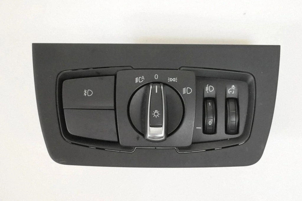 Light switch – BMW 3 Series F30 F35 F31 (2012-2018)