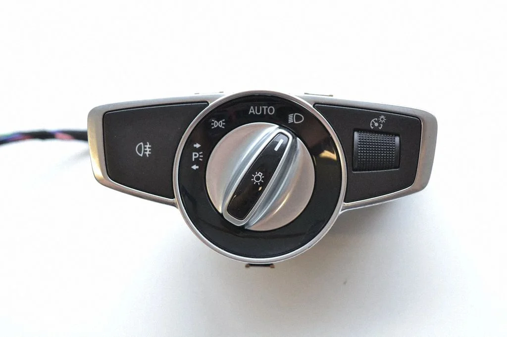 Tulede lüliti – Mercedes-Benz C-klass W205 (2014-2021)