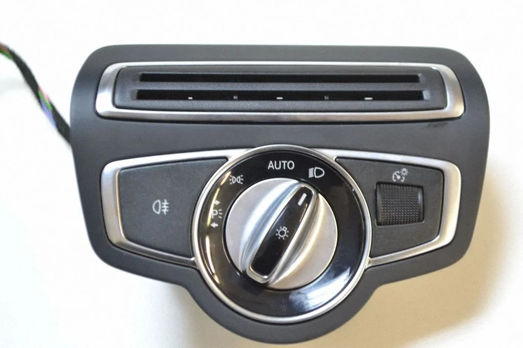Light switch – Mercedes-Benz C-Class W205 (2014-2021)