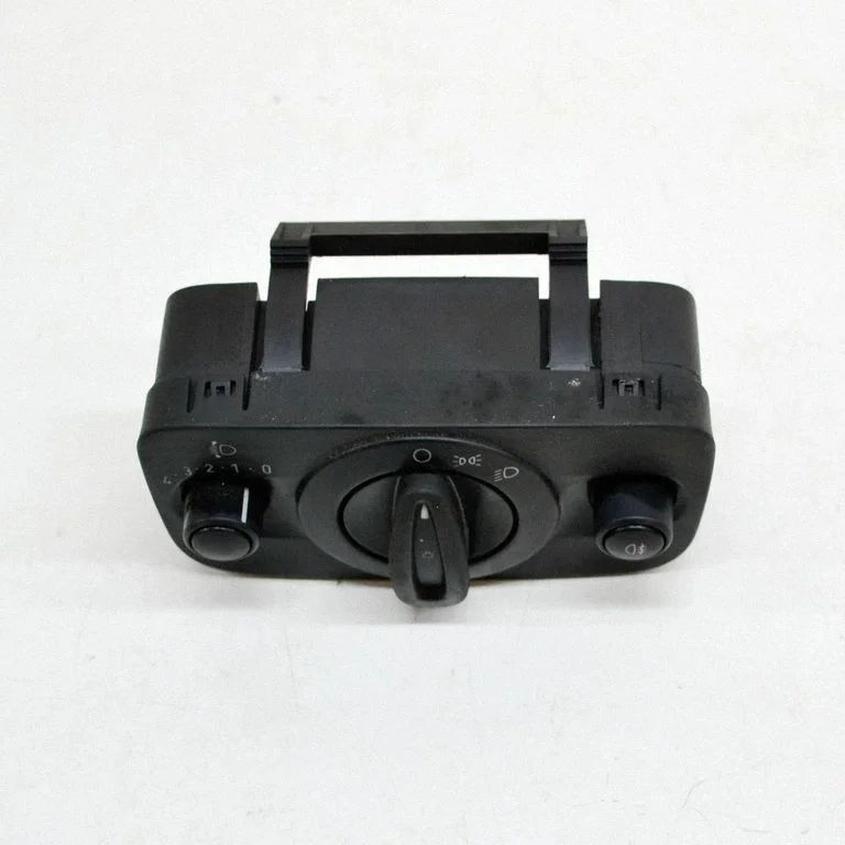 Light switch – Ford Mondeo MK IV (2007-2014)