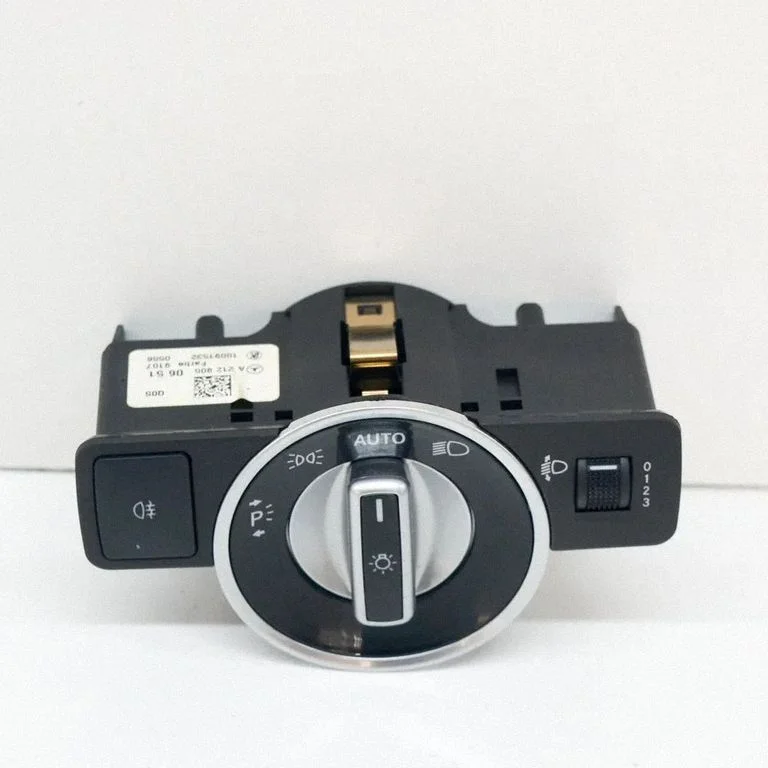 Gaismu slēdzis A2129050651