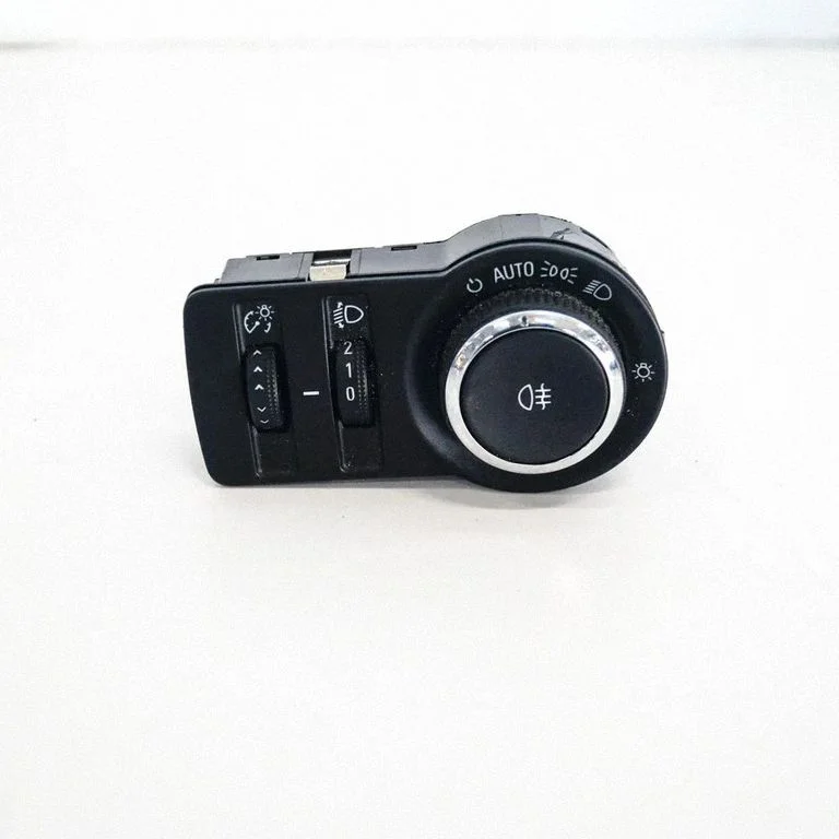 Light switch – Opel Insignia A (2008-2017)
