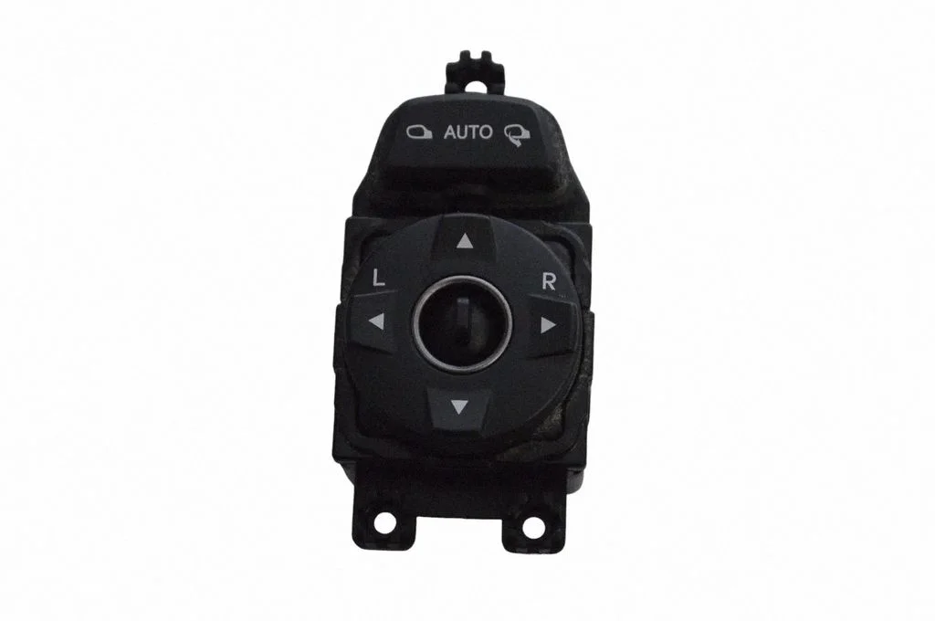 Przełącznik lusterek 935732W200