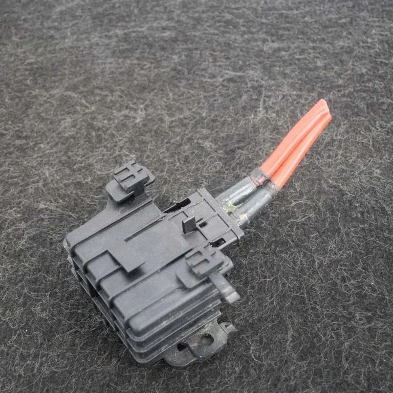 Coolant fan relay 9292466
